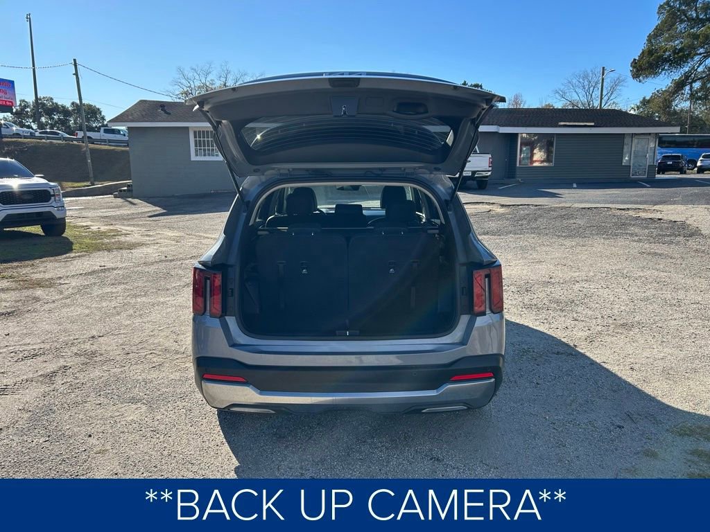 Used 2025 Kia Sorento S w/ Panoramic Sunroof Package image 7