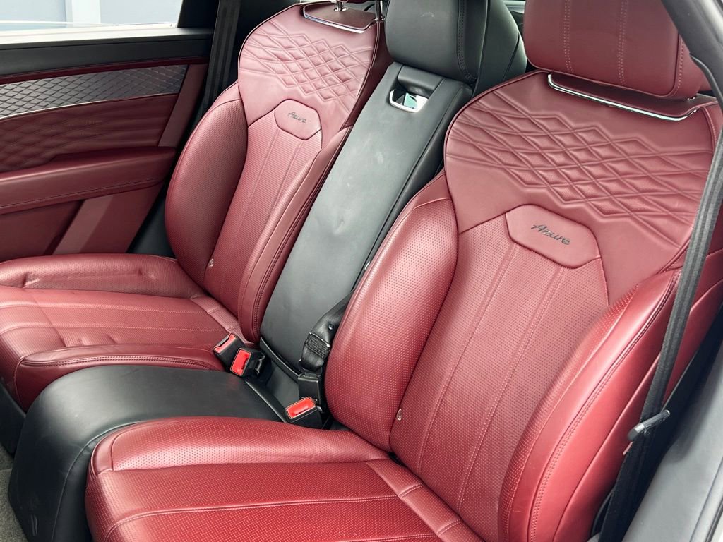 Certified 2023 Bentley Bentayga Extended Wheelbase image 19