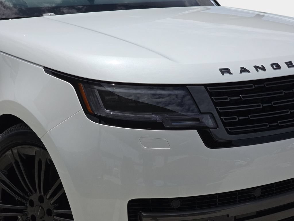 New 2026 Land Rover Range Rover SE AWD/4WD image 34