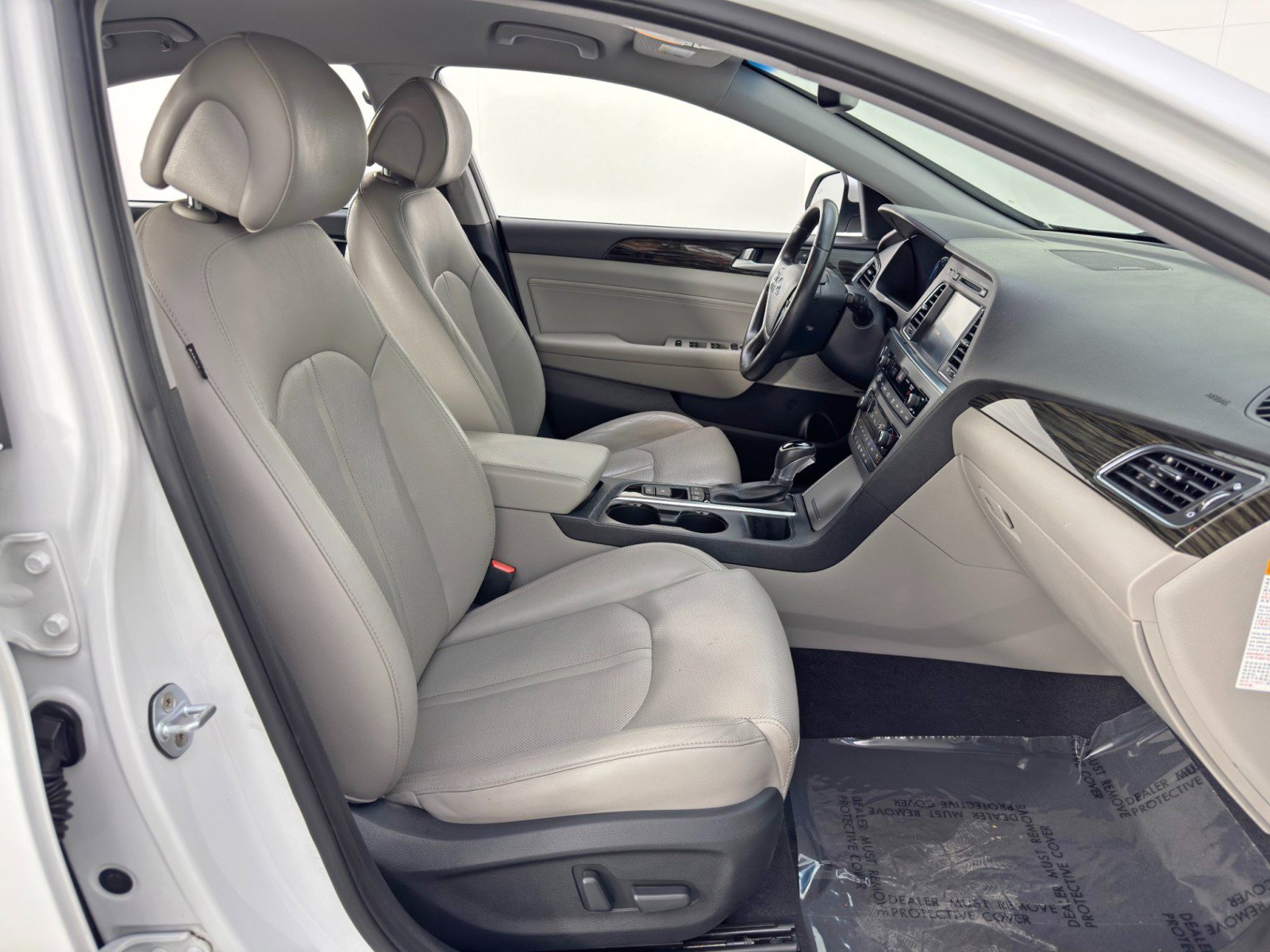 Used 2016 Hyundai Sonata Limited image 14