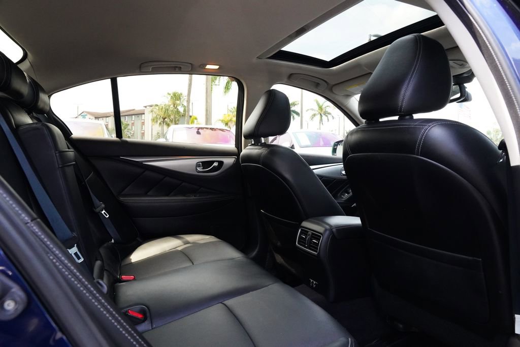 Used 2023 INFINITI Q50 Luxe w/ Cargo Package RWD image 19