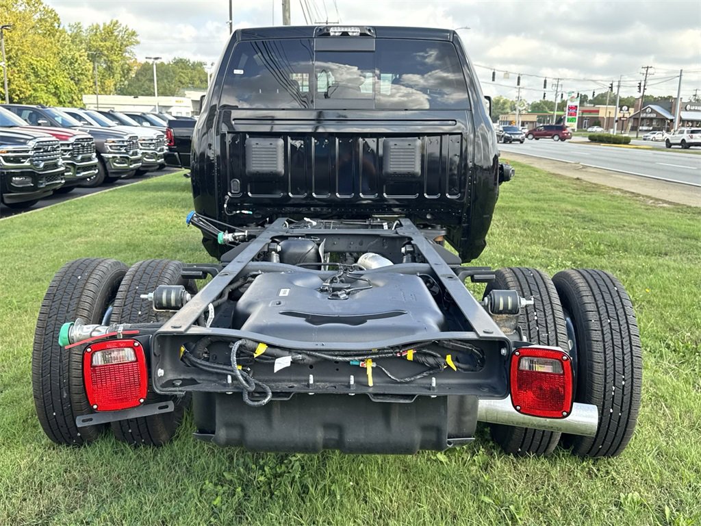 New 2026 RAM 3500 Tradesman image 28