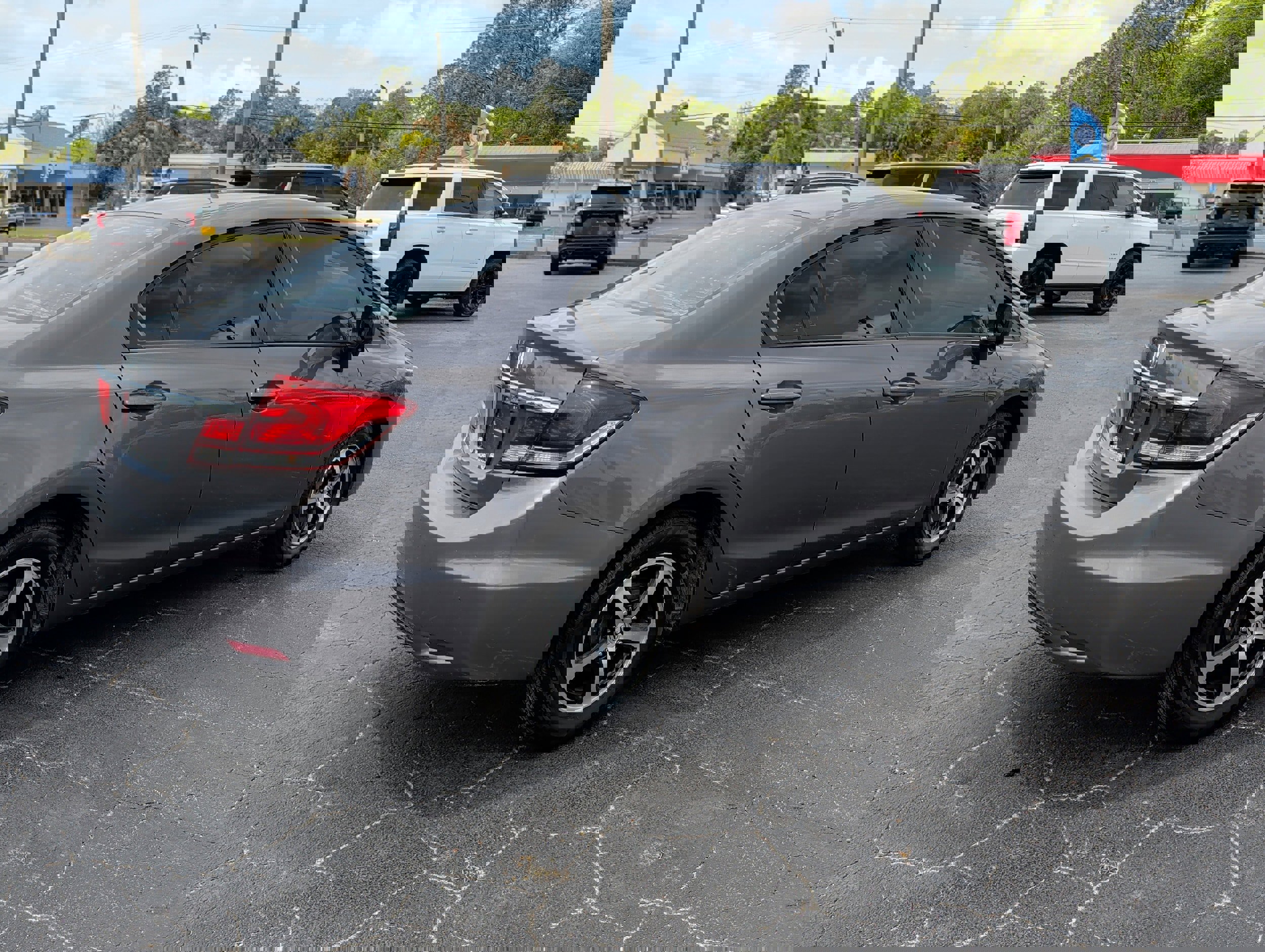 Used 2015 Honda Civic SE image 4