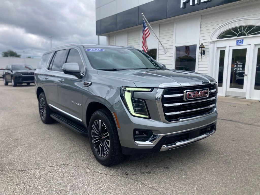 Used 2025 GMC Yukon Elevation AWD/4WD image 3