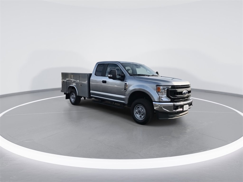 Used 2020 Ford F250 XL w/ Power Equipment Group image 2