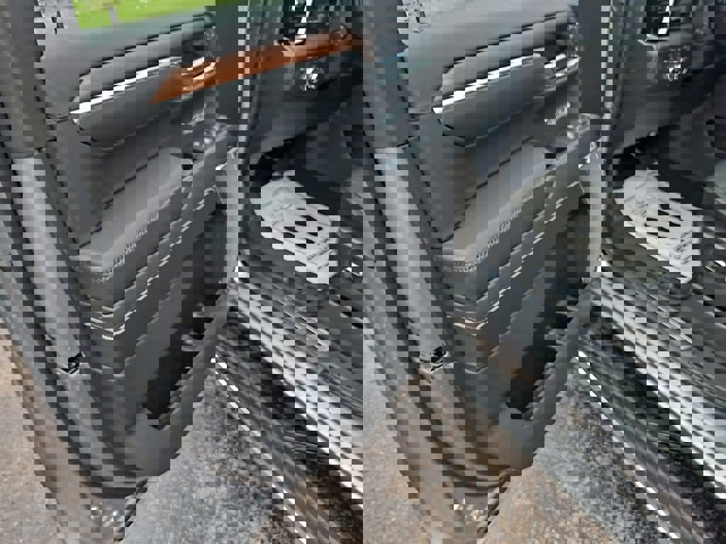 New 2026 GMC Sierra 1500 Denali w/ Denali Reserve Package image 9
