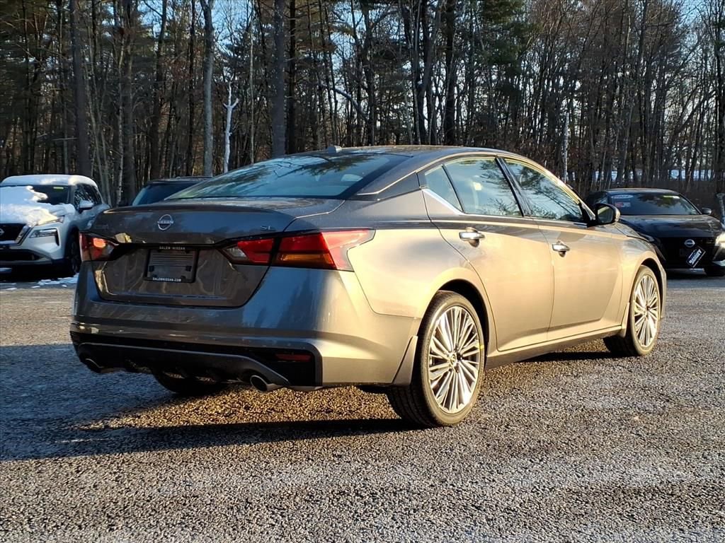 New 2025 Nissan Altima 2.5 SL image 7