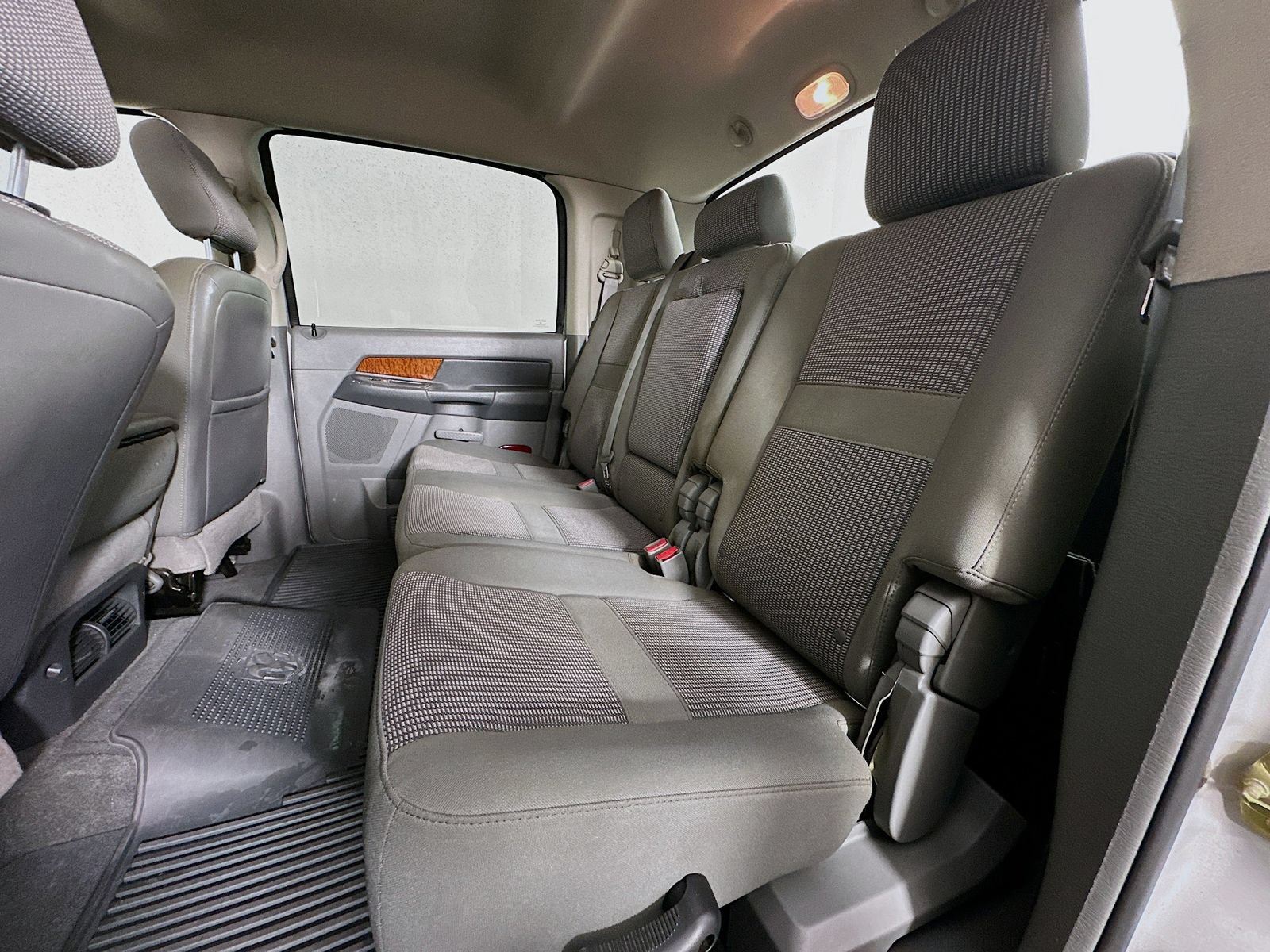 Used 2006 Dodge Ram 2500 Truck SLT AWD/4WD image 23