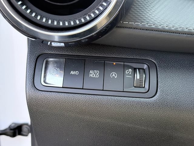 Used 2025 Chevrolet Equinox LT AWD/4WD image 23