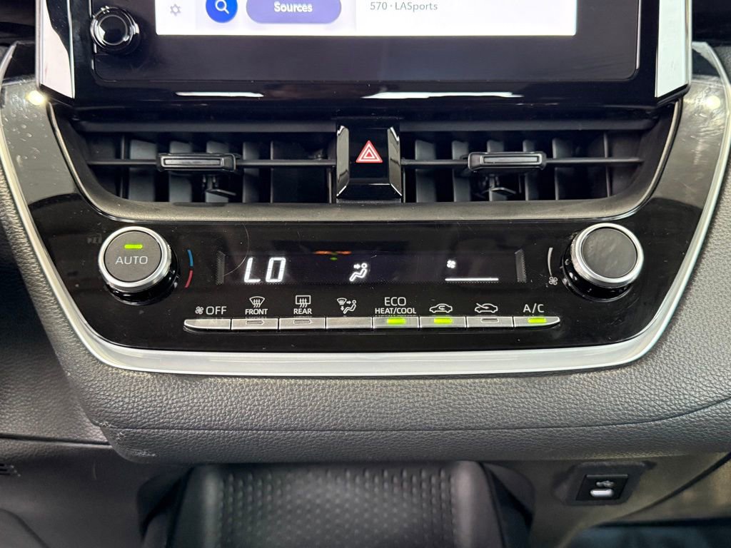 Certified 2024 Toyota Corolla LE image 30