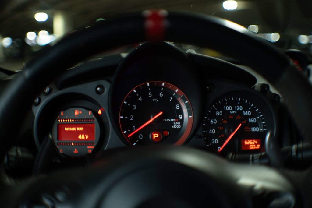 Used 2017 Nissan 370Z NISMO image 14