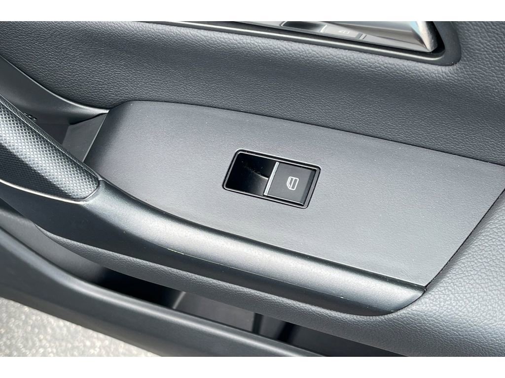 Certified 2025 MAZDA CX-50 2.5 Hybrid w/ Weather Package image 23