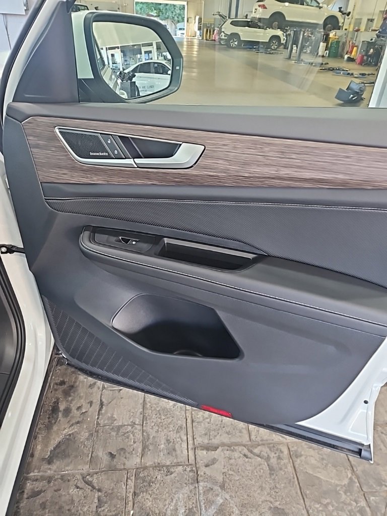 New 2026 Volkswagen Atlas SEL Premium R-Line image 11