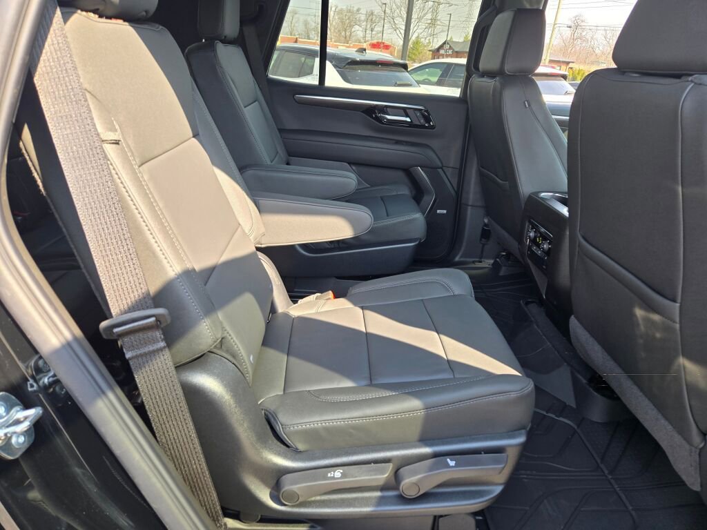 New 2026 Chevrolet Tahoe LT image 8