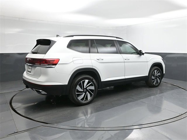 New 2026 Volkswagen Atlas SE image 11