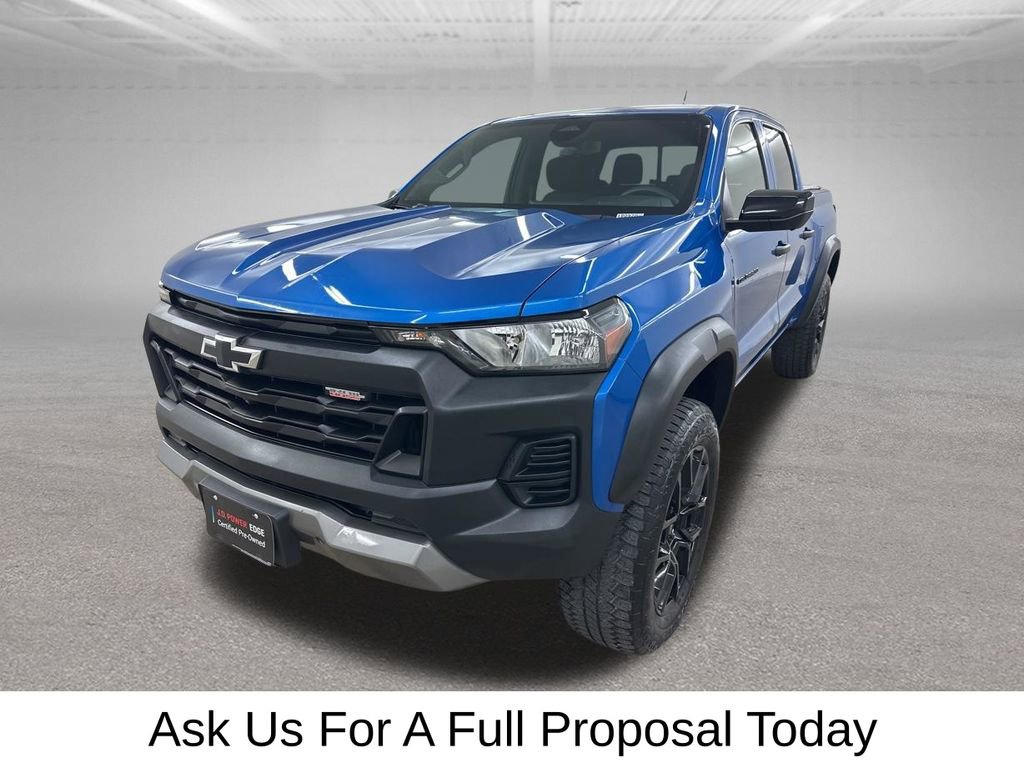 Used 2023 Chevrolet Colorado Trail Boss w/ LPO, Dark Essentials Package AWD/4WD image 7