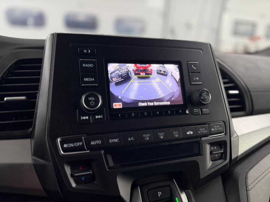 Used 2019 Honda Odyssey LX image 17