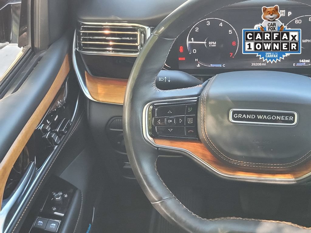 Used 2024 Jeep Grand Wagoneer L Series III AWD/4WD image 12
