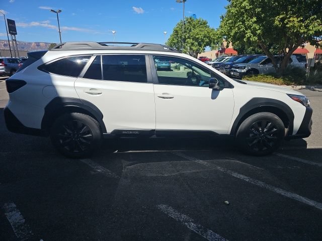 Used 2025 Subaru Outback Onyx Edition AWD/4WD image 4