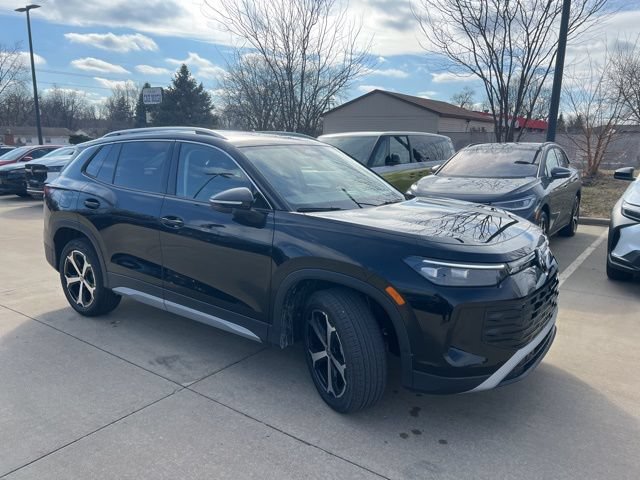 New 2026 Volkswagen Tiguan SE AWD/4WD image 1