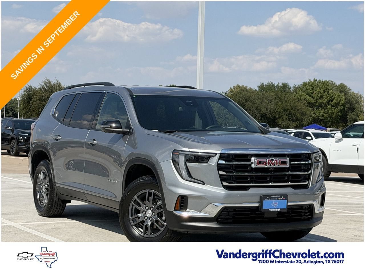Used 2025 GMC Acadia Elevation FWD image 2