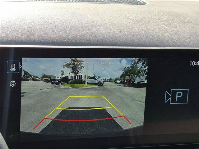 Used 2025 Hyundai Santa Cruz SEL FWD image 12