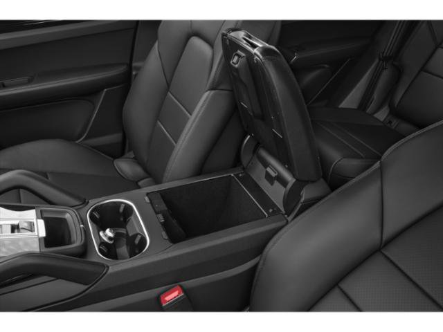 Used 2020 Porsche Cayenne AWD/4WD image 17