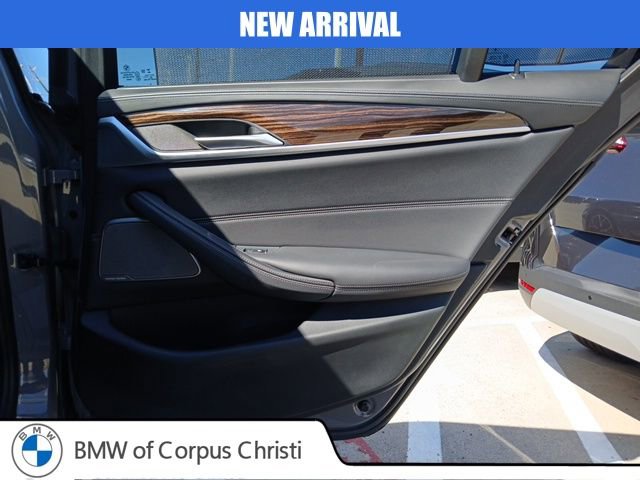 Used 2021 BMW M550i xDrive w/ Executive Package image 11