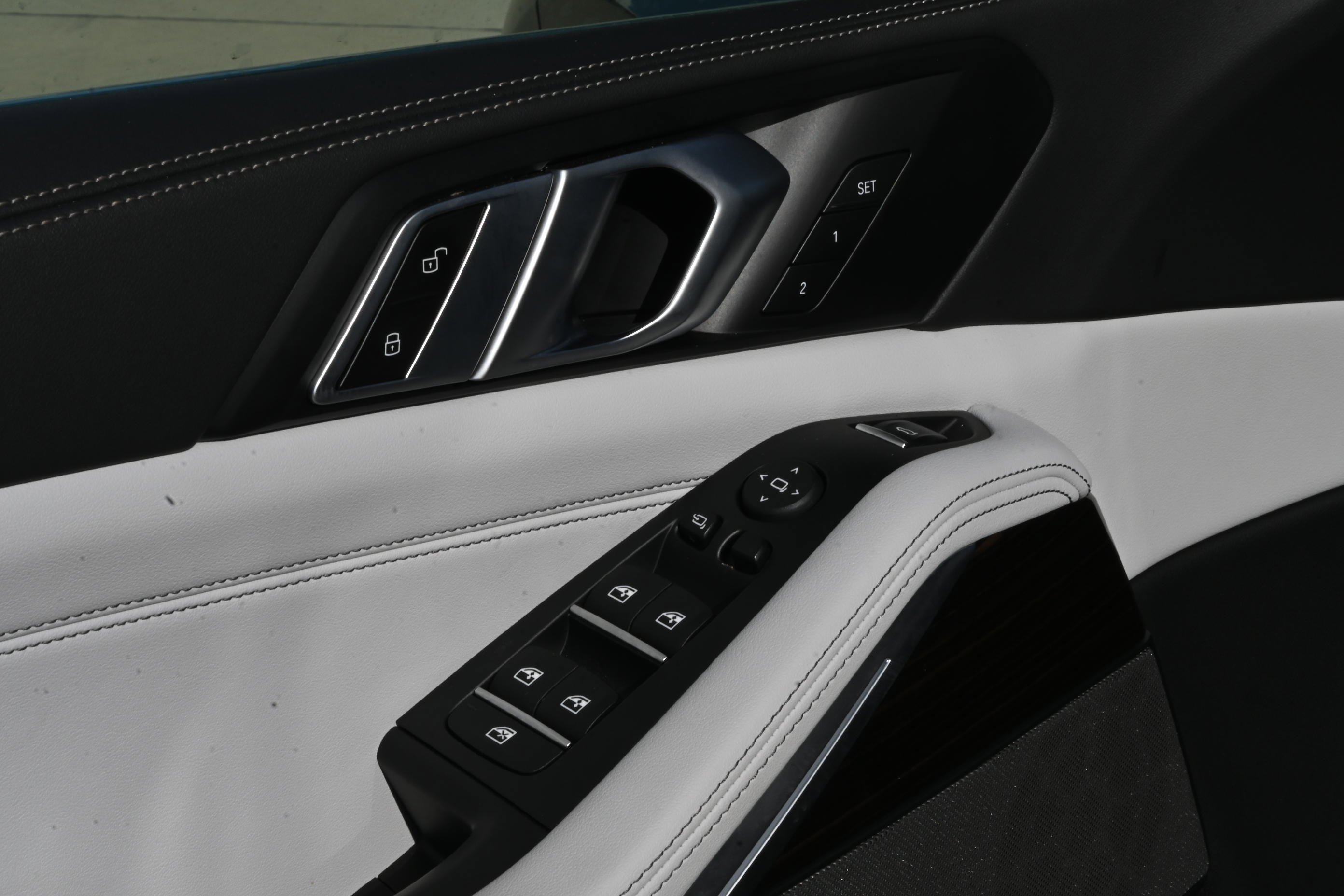 Certified 2025 BMW X5 xDrive40i image 28