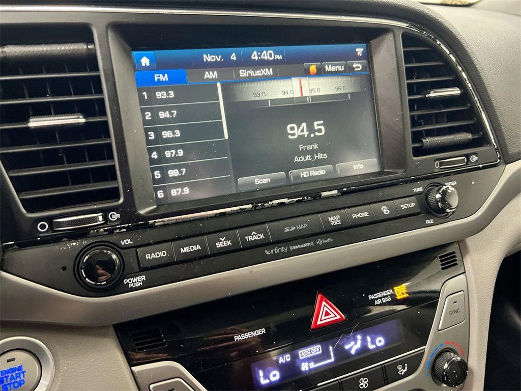 Used 2017 Hyundai Elantra Limited w/ Limited Tech Package 04 image 13