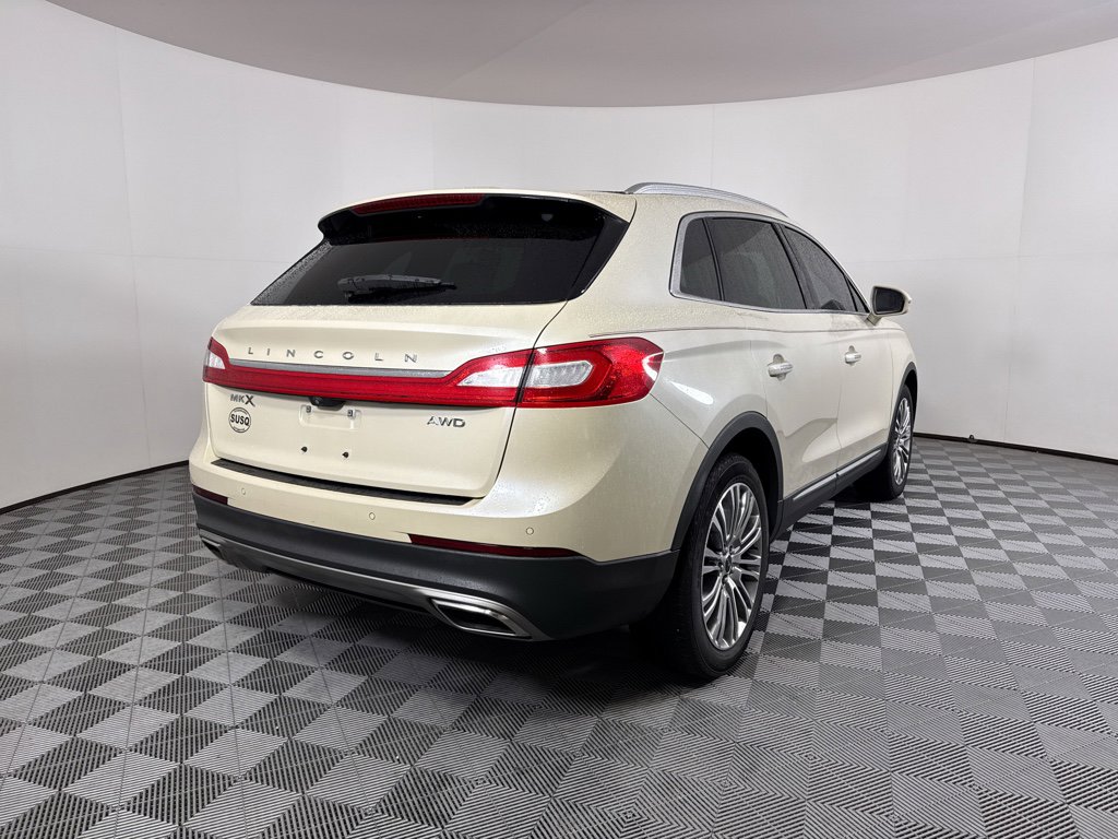 Used 2018 Lincoln MKX Reserve w/ Lincoln MKX Climate Package image 18