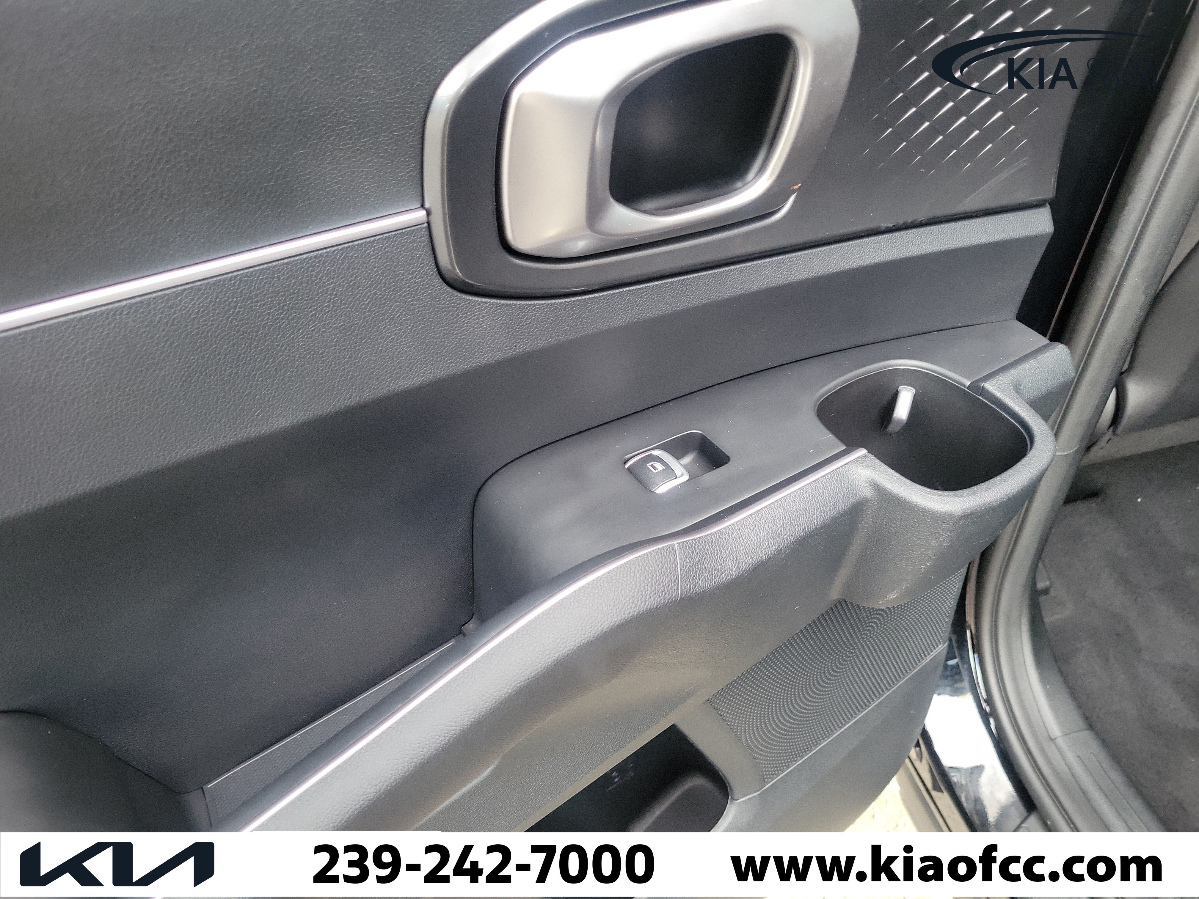 Certified 2023 Kia Sorento LX FWD image 14