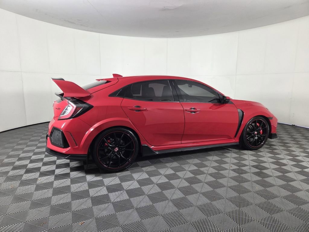 Used 2018 Honda Civic Type R image 5