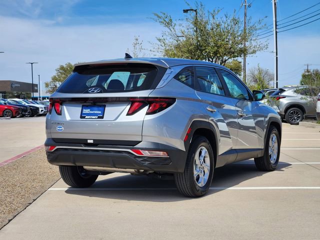 Certified 2024 Hyundai Tucson SE image 3