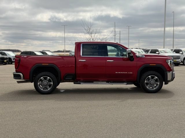 Used 2025 GMC Sierra 2500 SLT w/ SLT Premium Package AWD/4WD image 5