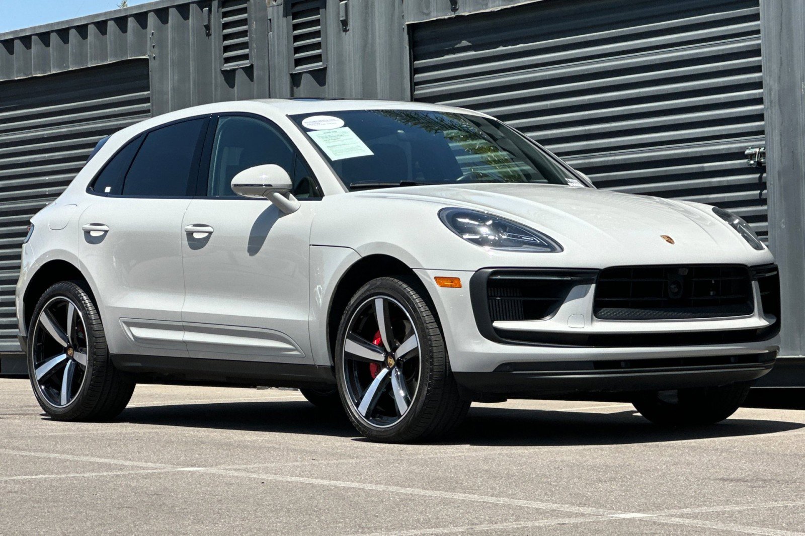 Certified 2024 Porsche Macan S AWD/4WD image 10