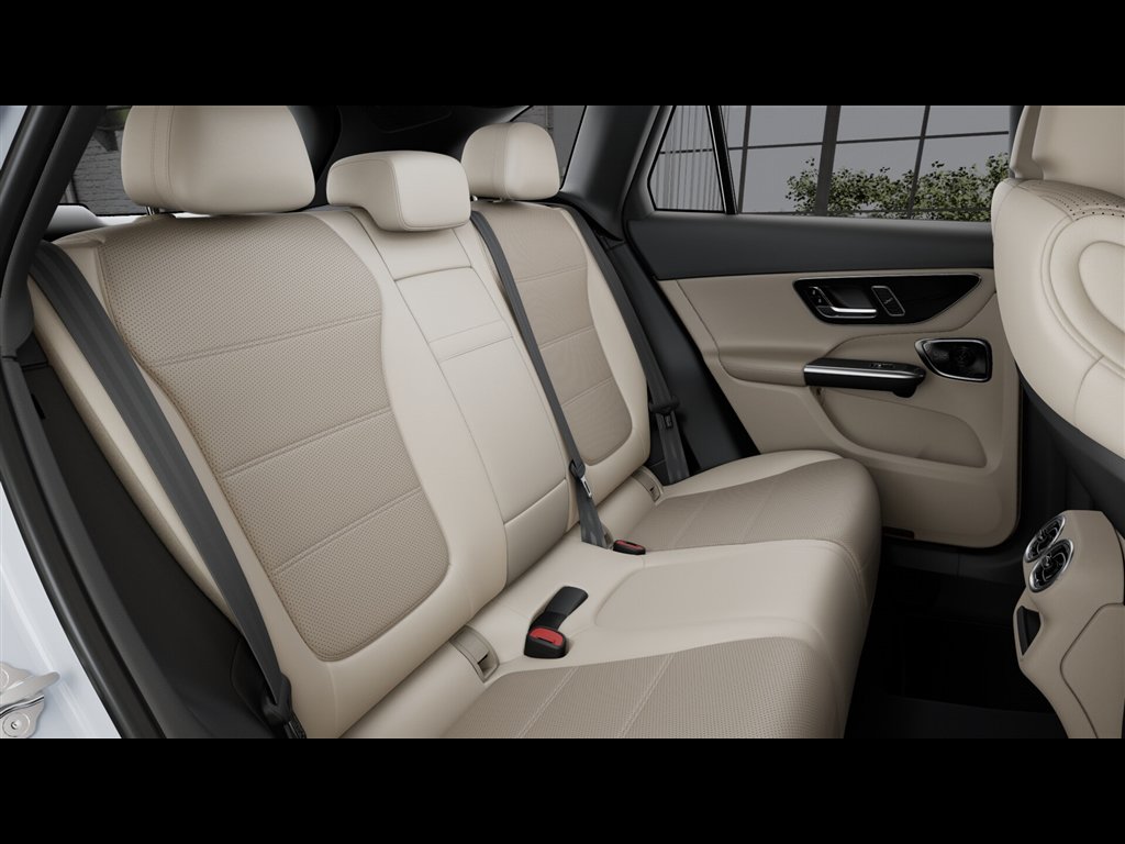 Certified 2026 Mercedes-Benz GLC 350e 4MATIC image 40