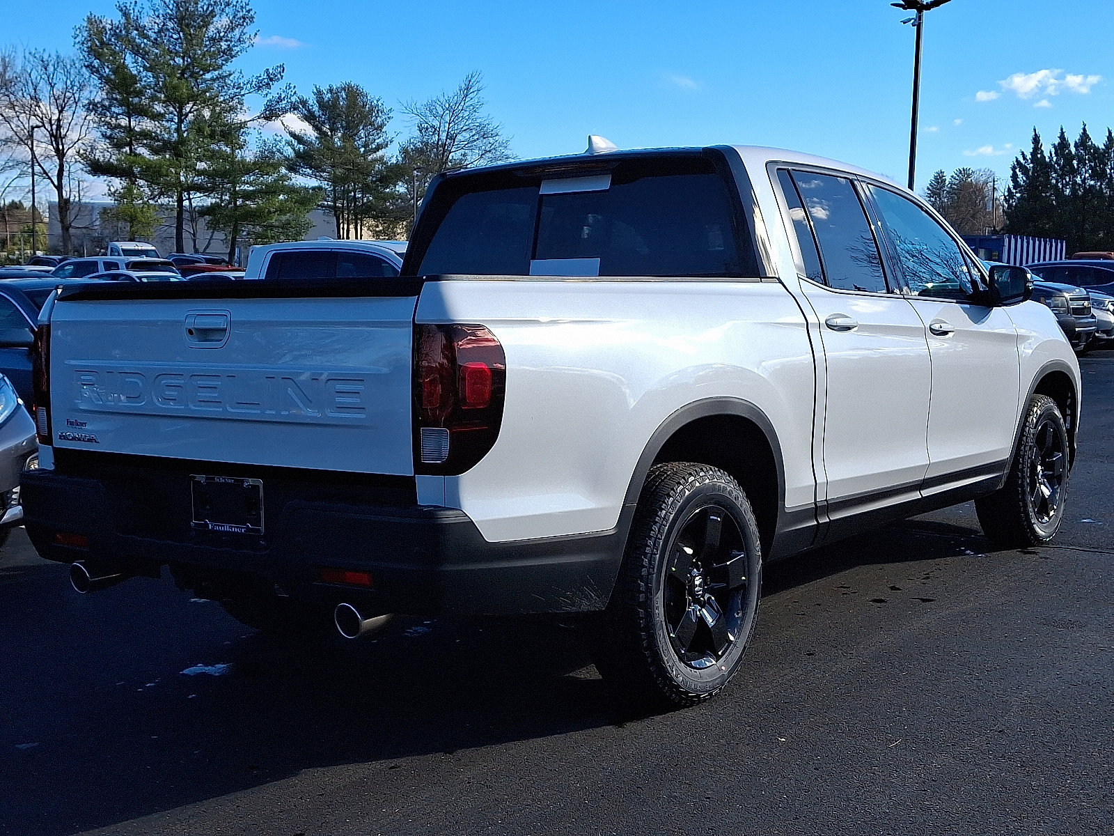 New 2026 Honda Ridgeline Black Edition image 4