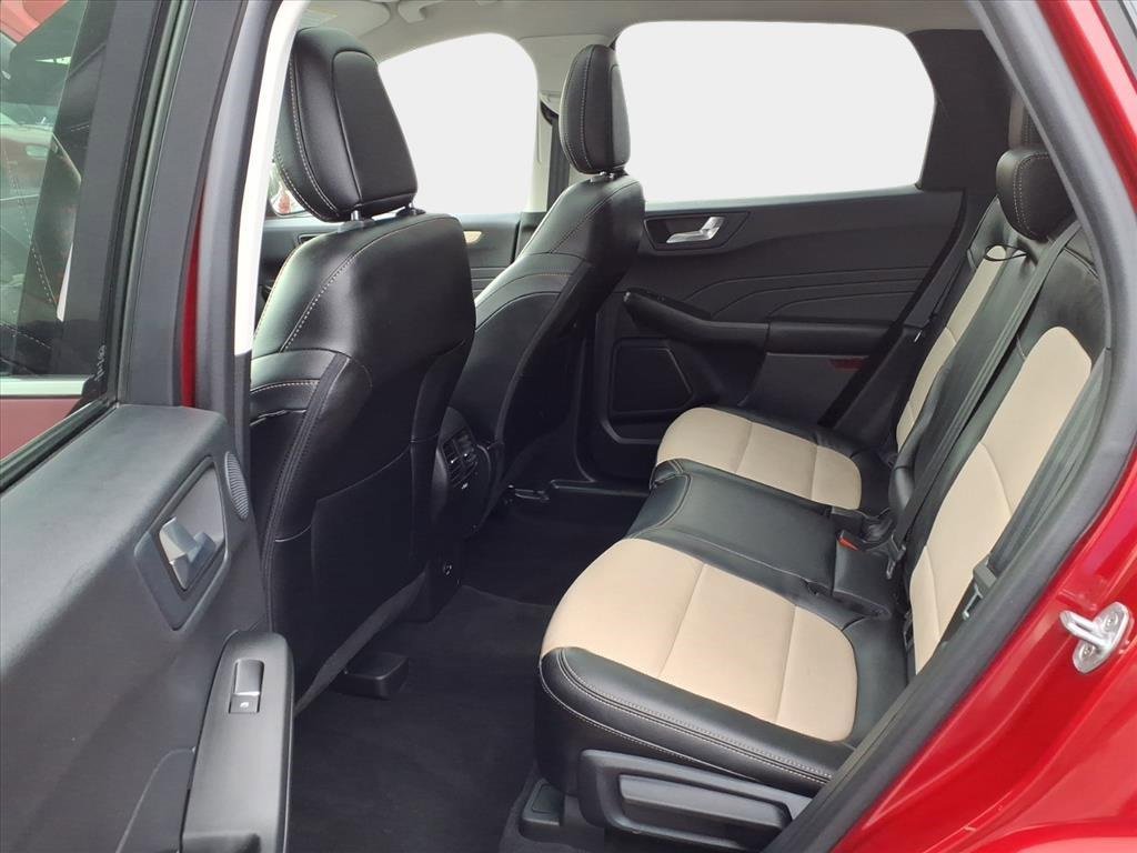 Used 2021 Ford Escape Titanium w/ Titanium Elite Package image 10