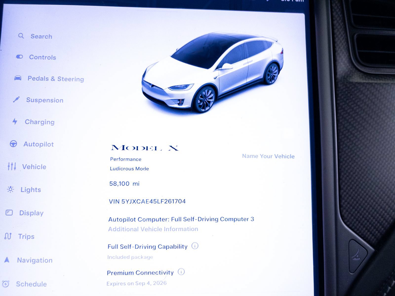 Used 2020 Tesla Model X Performance AWD/4WD image 27