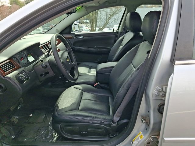 Used 2011 Chevrolet Impala LS image 13