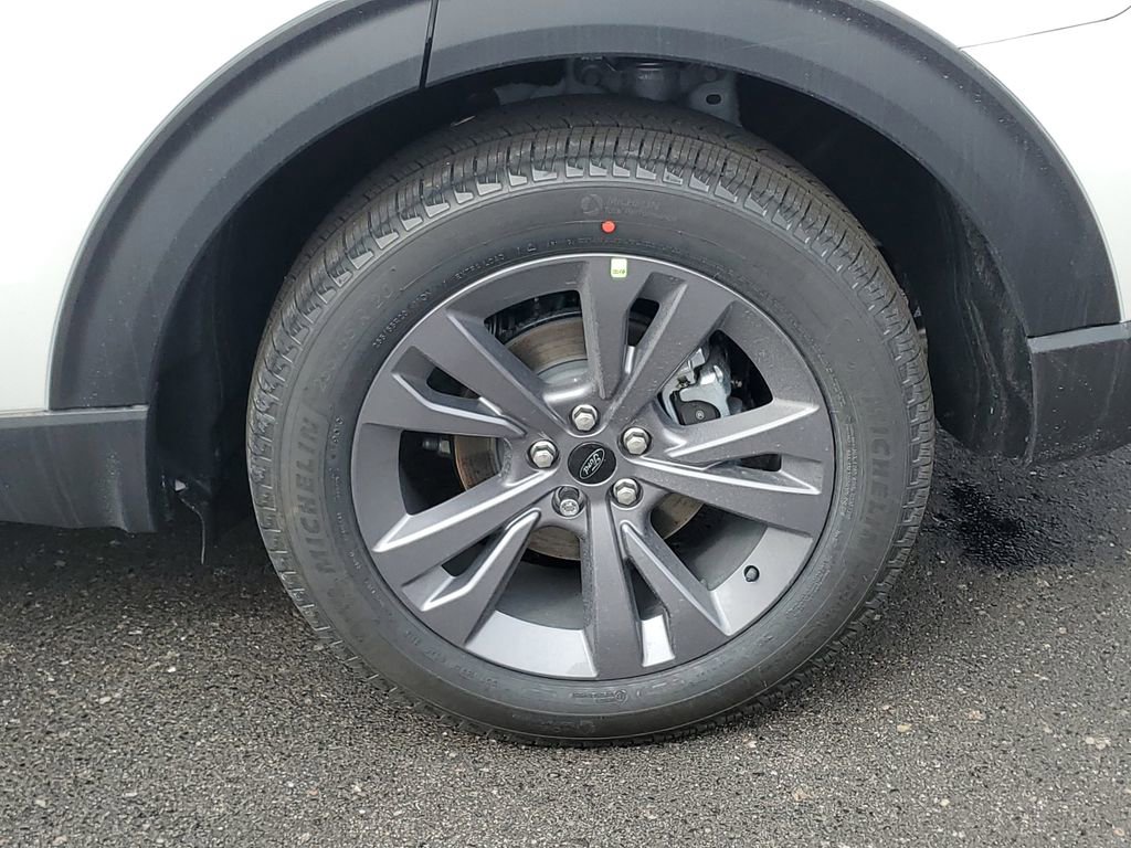 New 2026 Ford Explorer Active w/ Active Comfort Package image 34