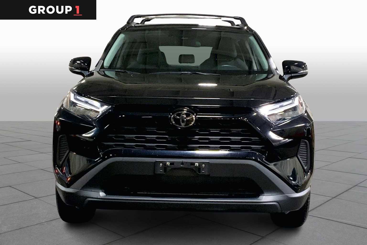Used 2023 Toyota RAV4 XLE image 3