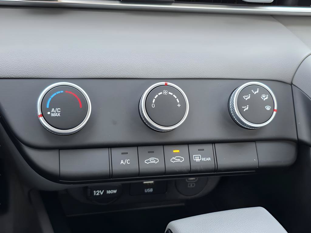 New 2026 Hyundai Elantra SE FWD image 20