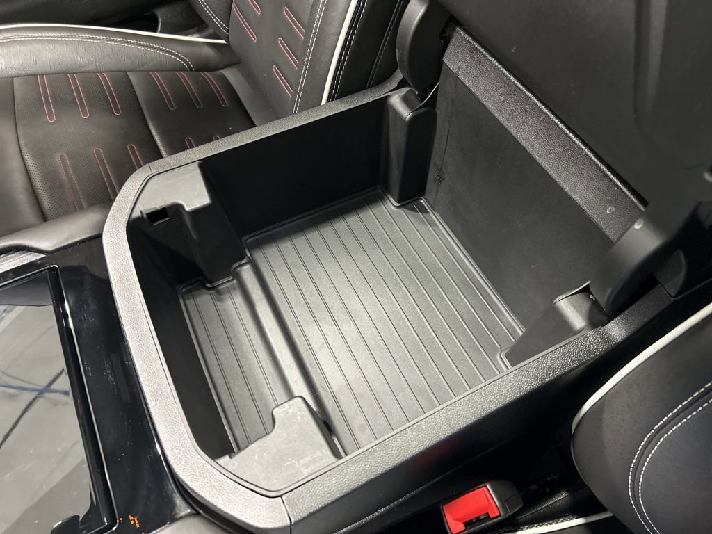 Used 2025 GMC Yukon AT4 Ultimate image 29