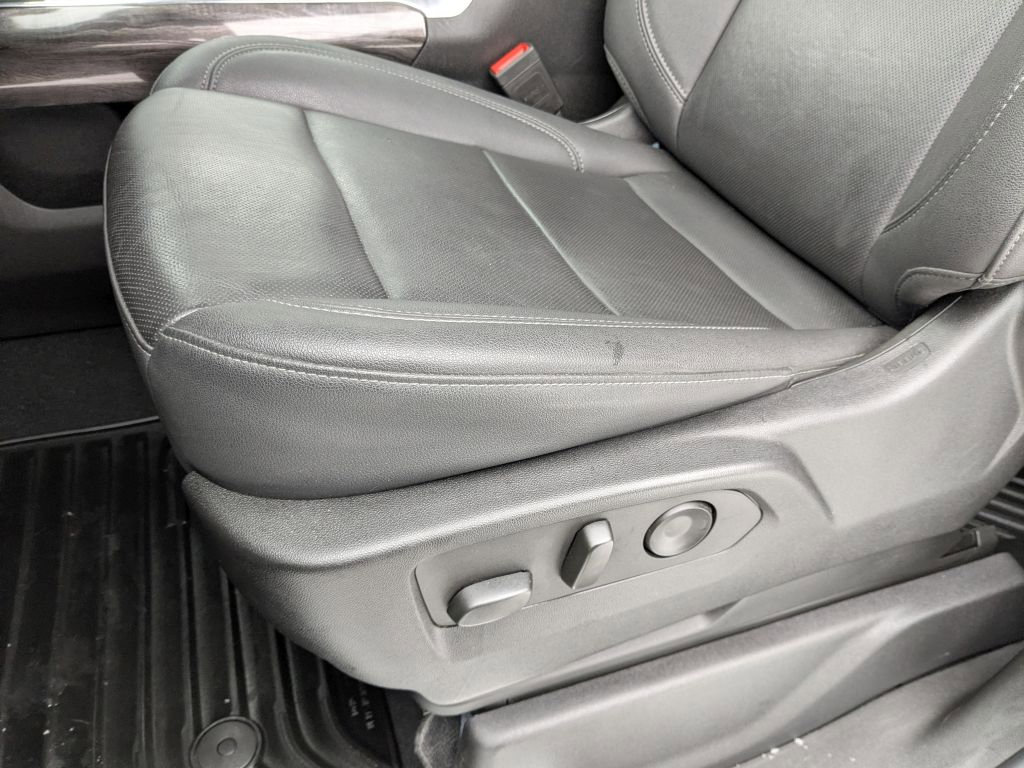 Certified 2024 Chevrolet Silverado 3500 LTZ w/ LTZ Plus Package image 13