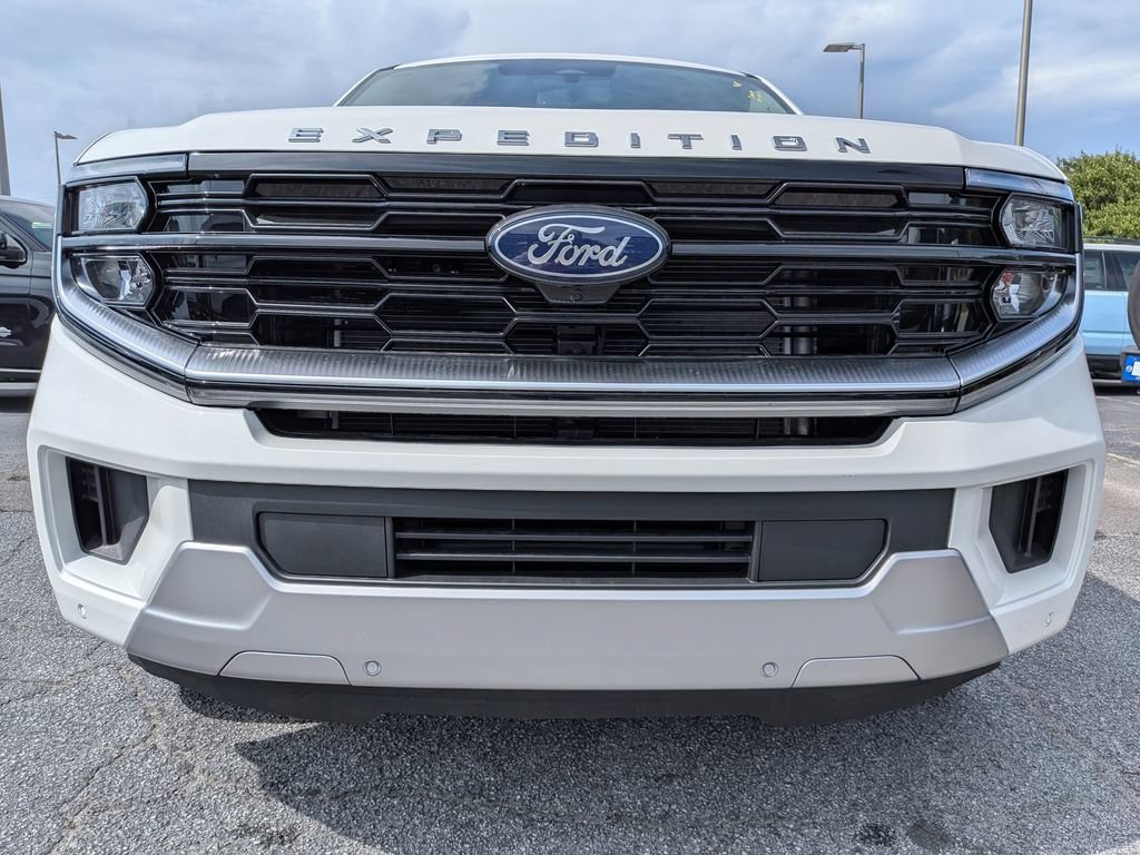 New 2026 Ford Expedition Max Platinum w/ Driver's Package AWD/4WD image 9