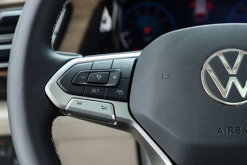 New 2026 Volkswagen Atlas SE image 60