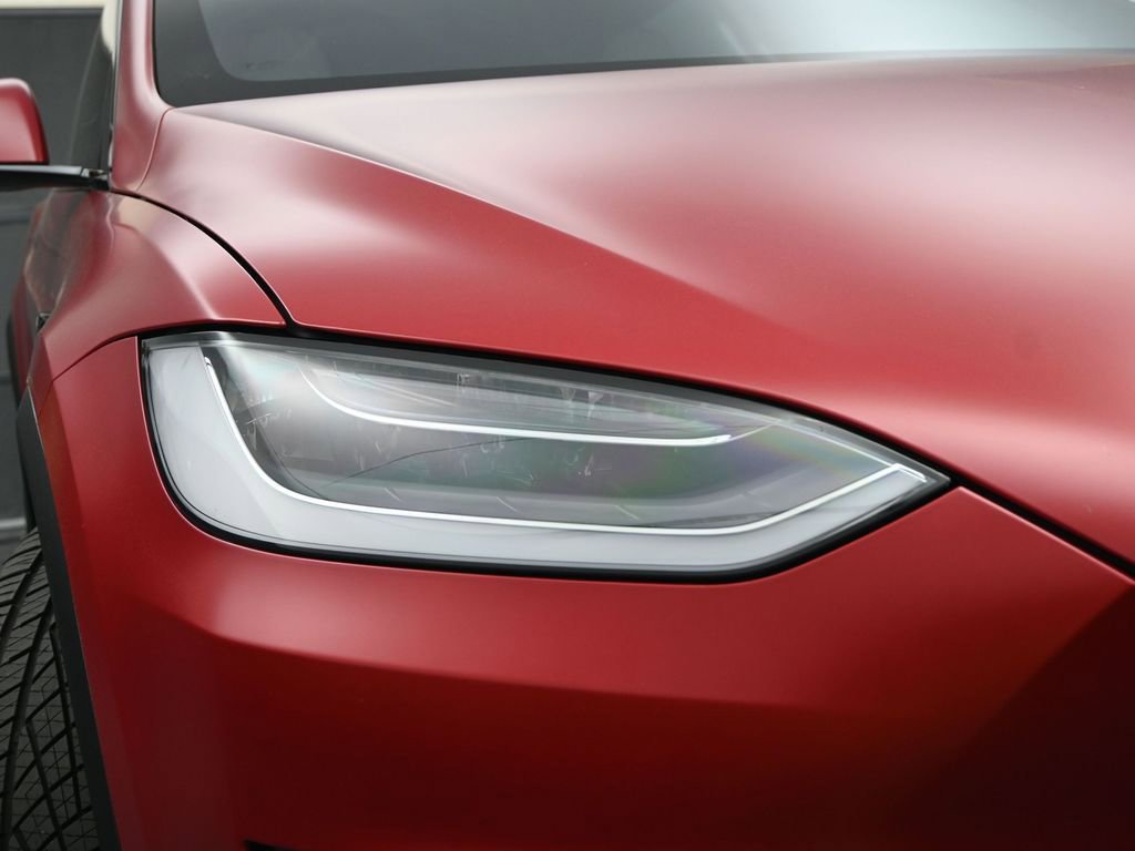 Used 2023 Tesla Model X Plaid image 12