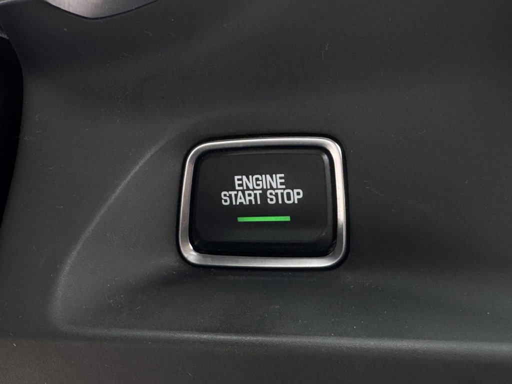 Used 2023 Chevrolet Camaro SS RWD image 21